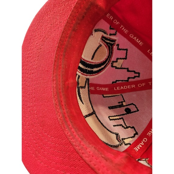 Leader of the Game Chicago Snapback Hat Red Black Skyline Bulls Graphic Cap - Picture 7 of 8